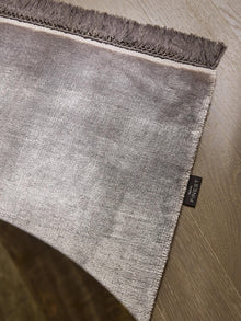 Viscose Rug Rubin Taupe