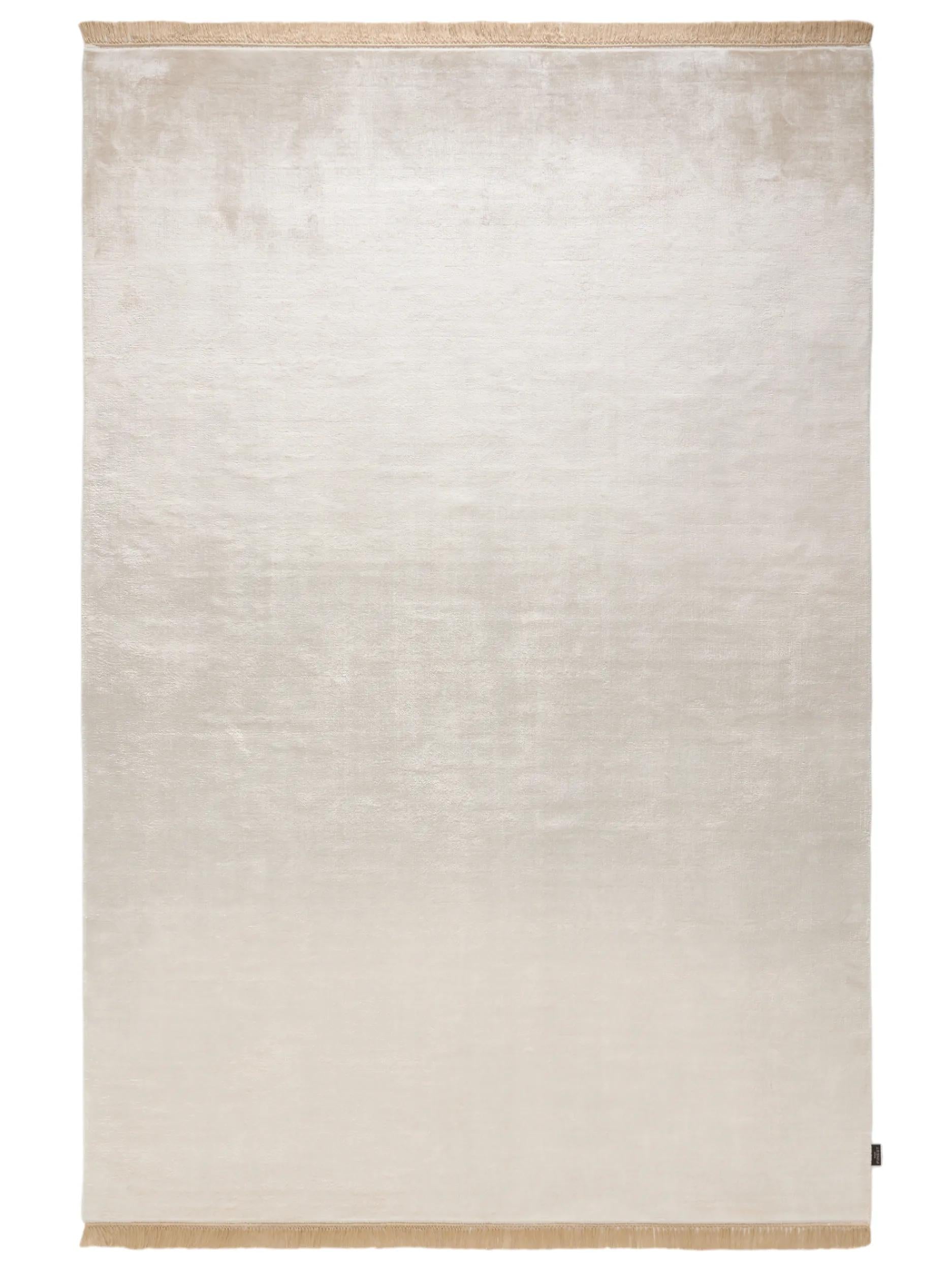 Alfombra de viscosa Rubin crema