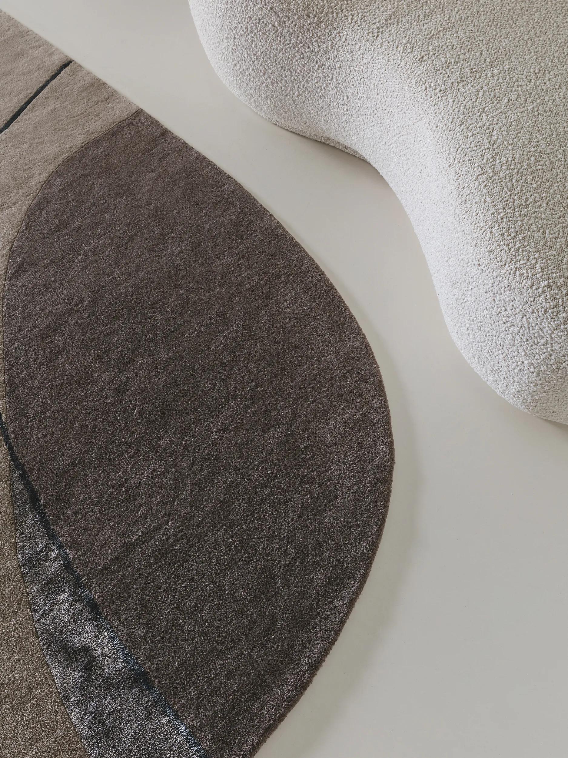 Wool Rug Shape Taupe