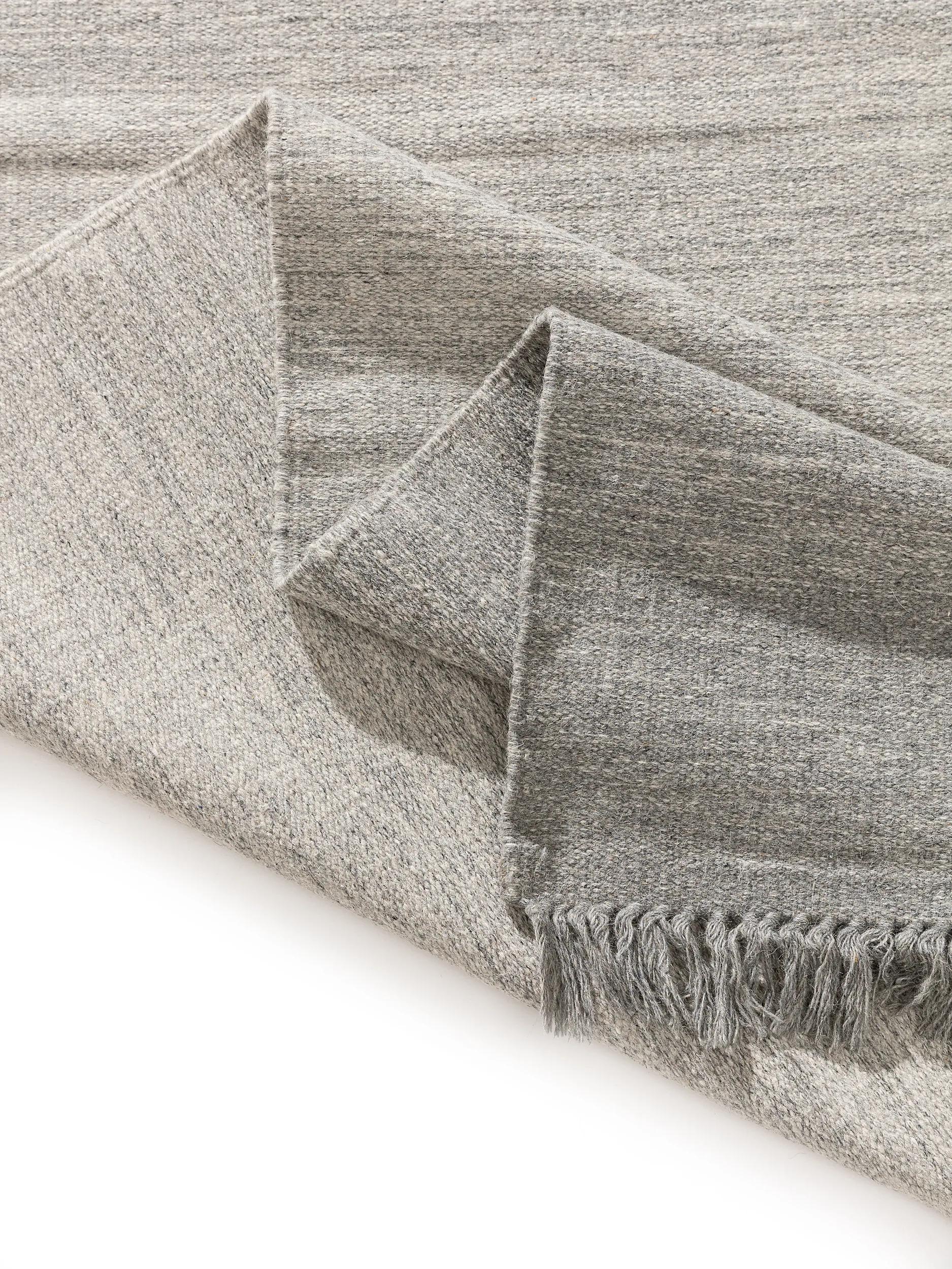 Wool Rug Shilan Light Grey