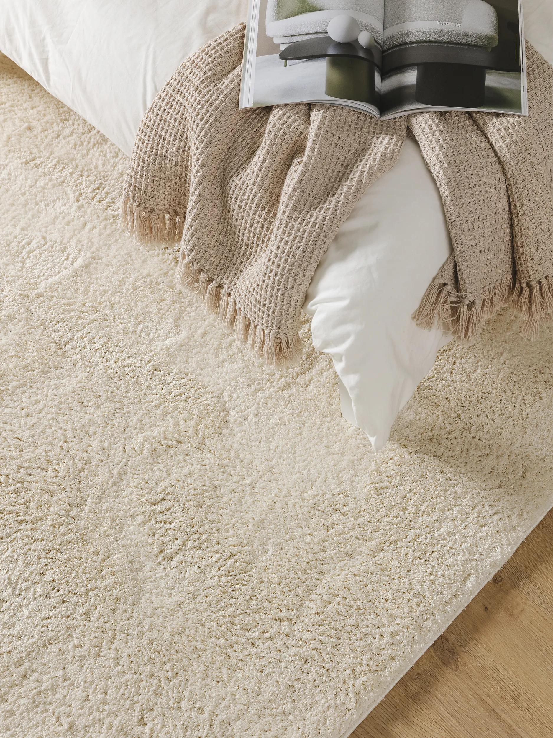 Alfombra peluda Soda Blanca