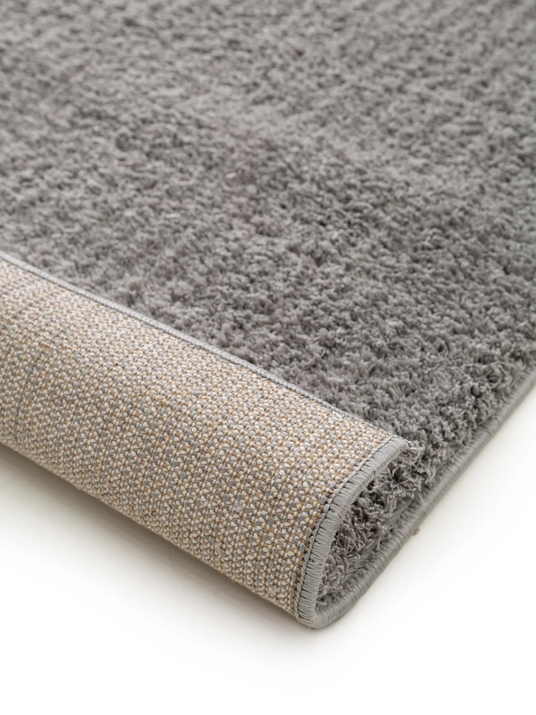 Alfombra peluda Soda Gris