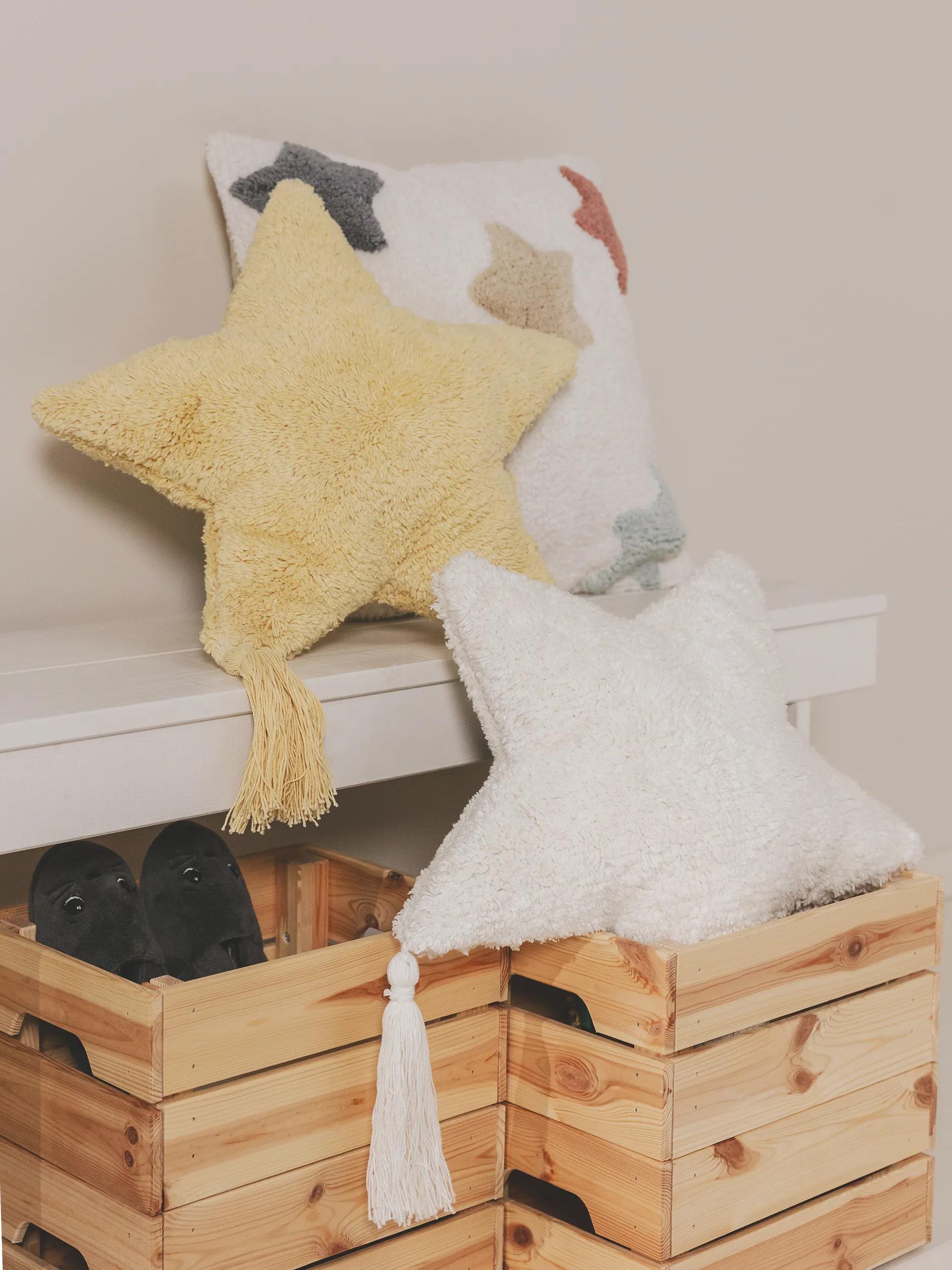 Cushion Stars Cream