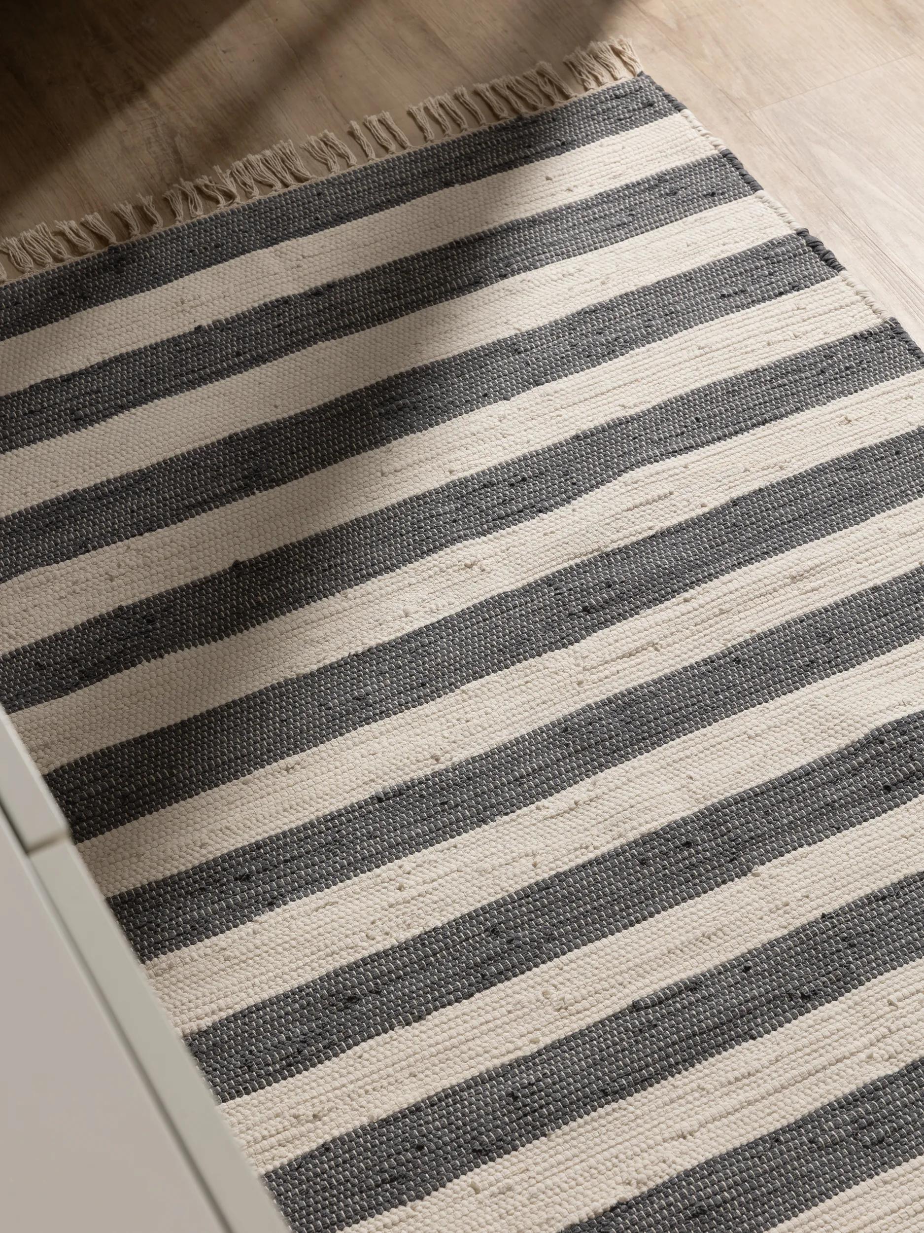 Rug made from recycled material Tom Grey/White
