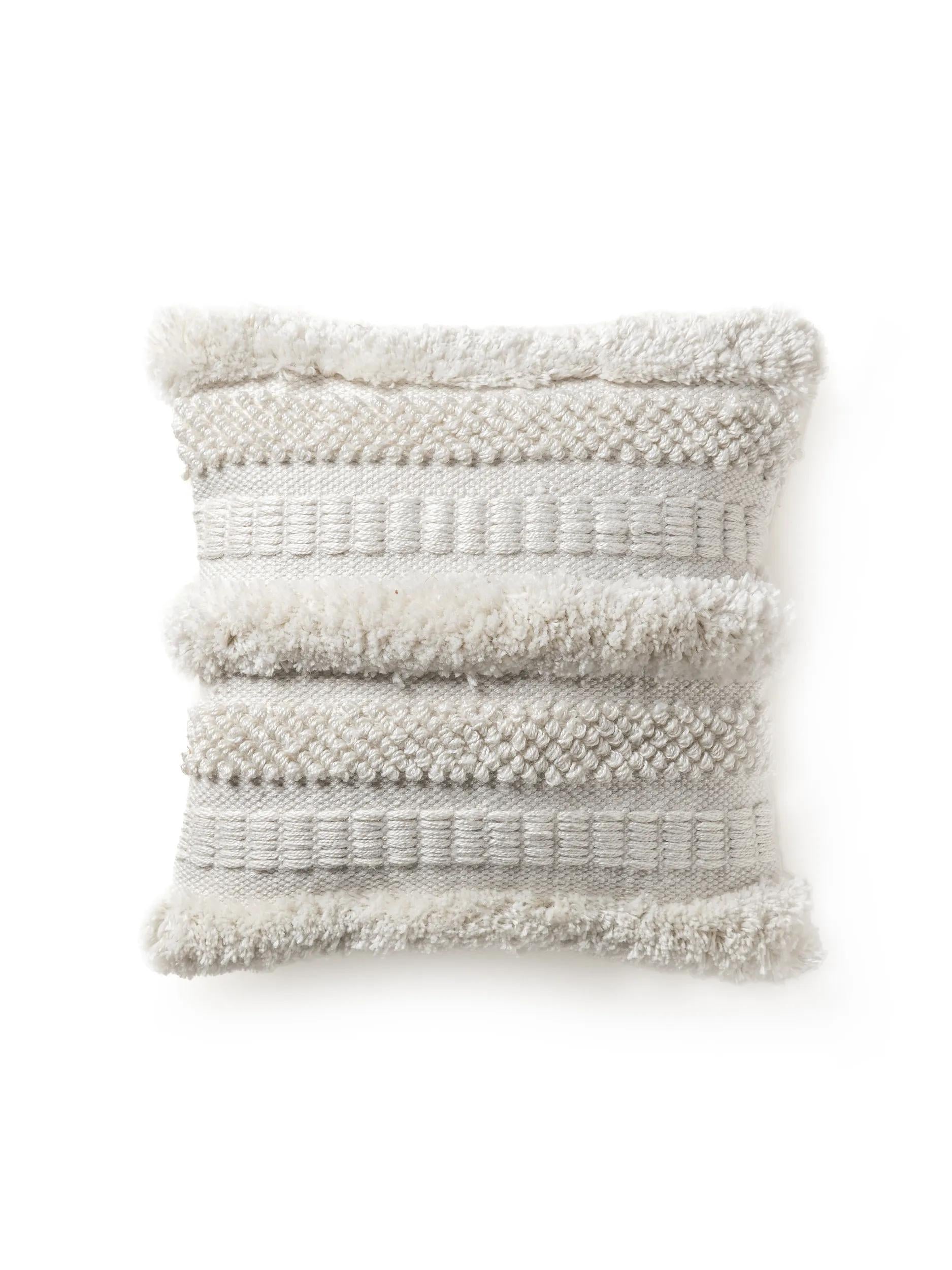 In- & Outdoor cushion cover Toni Ivory