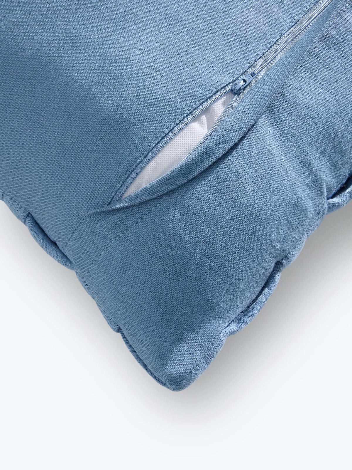 Cushion Veve Light Blue
