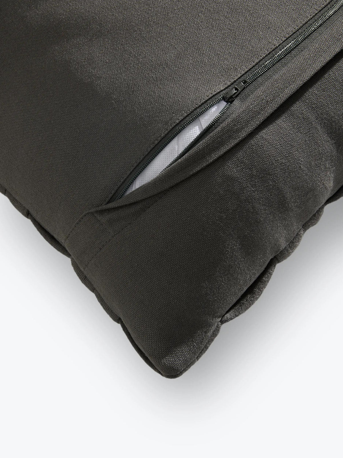 Cushion Veve Dark Grey