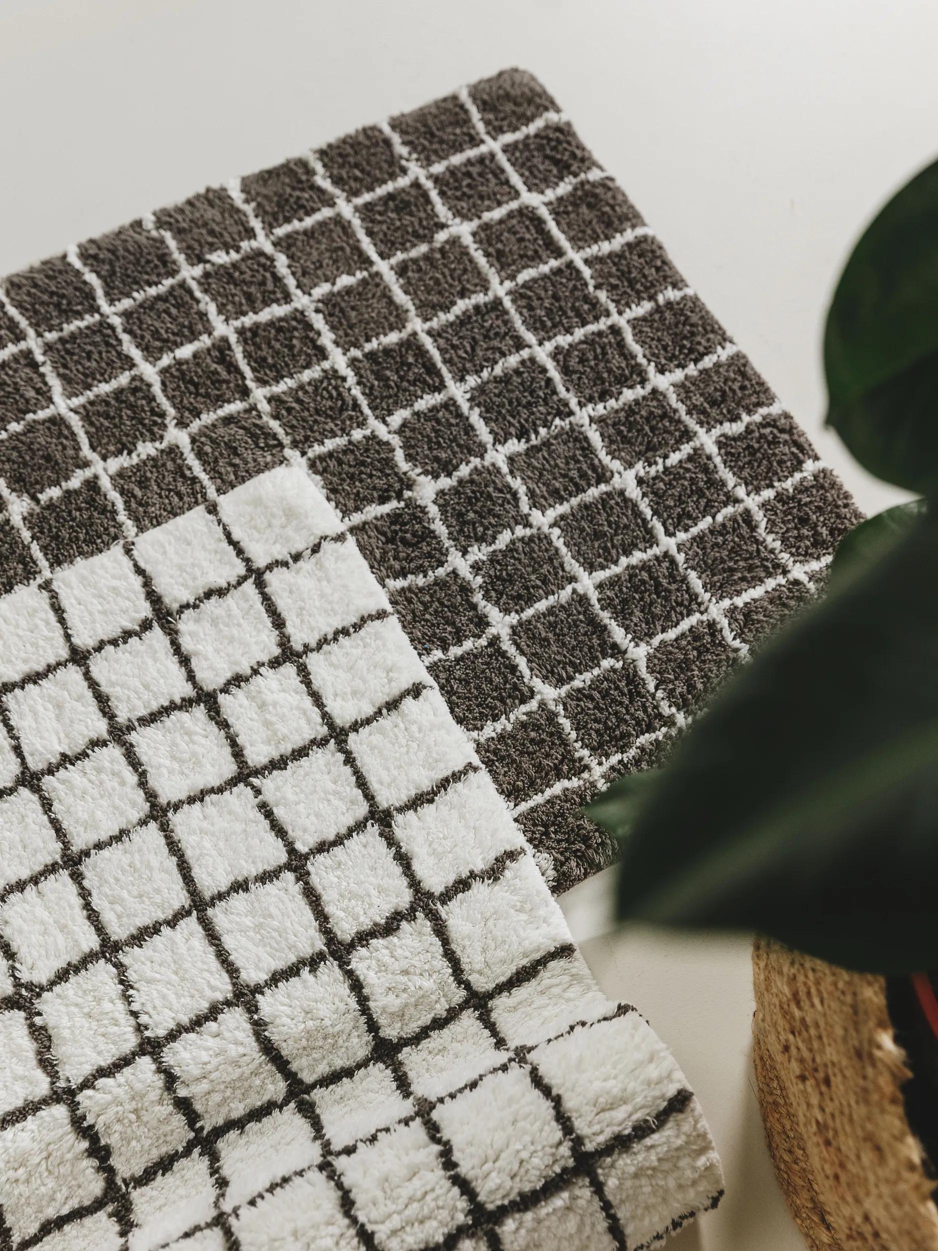 Bath Rug Wavu Grey