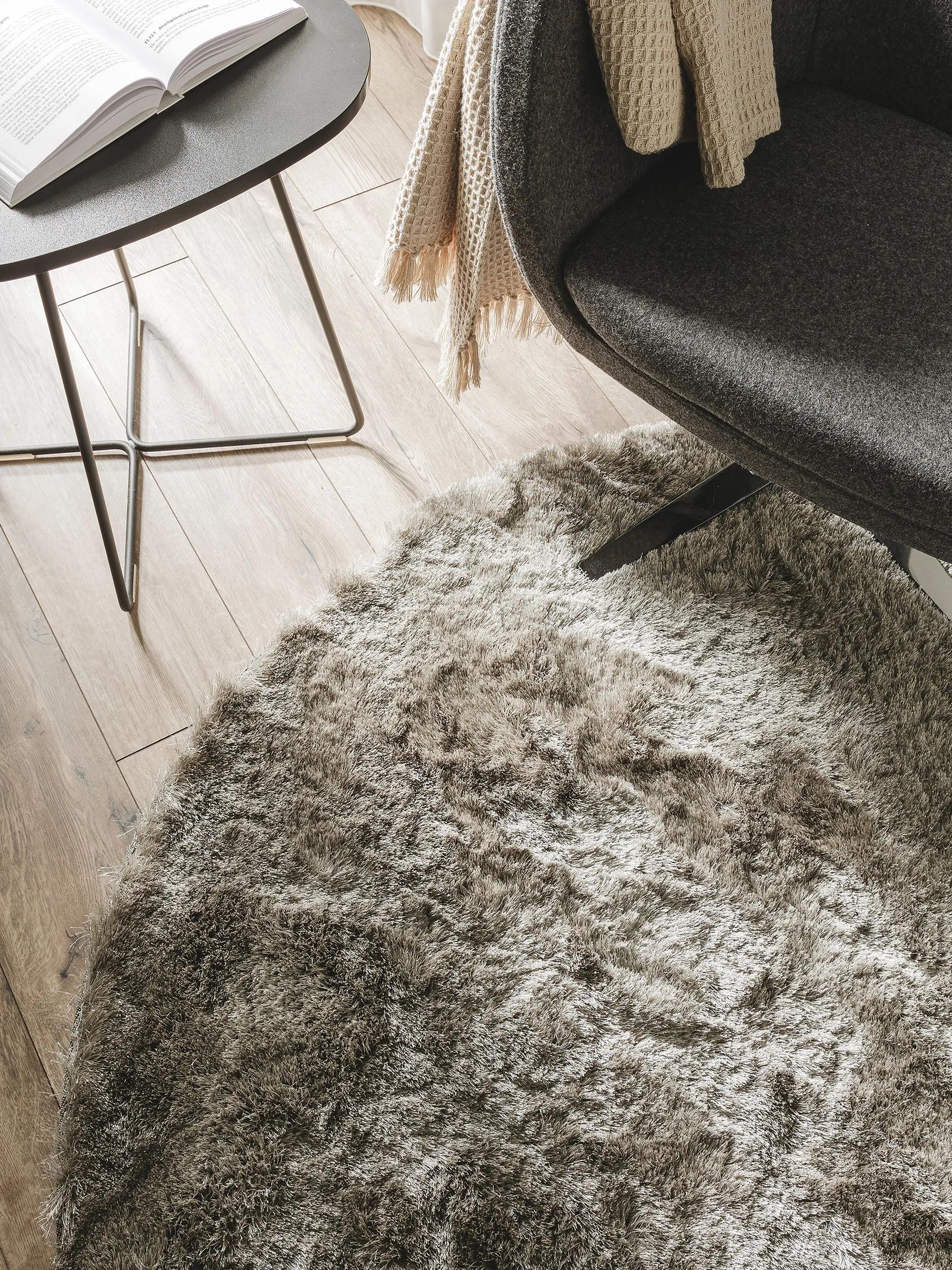Shaggy rug Whisper Grey